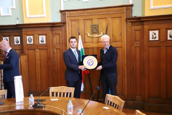 orlu Chamber of Commerce and Industry Board Chairman zzet VOLKAN Visited Thrace Economic Zone (TEZ) Chairman Mr. Plamen PANCHEV